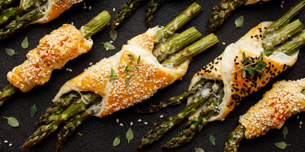 Baked green asparagus